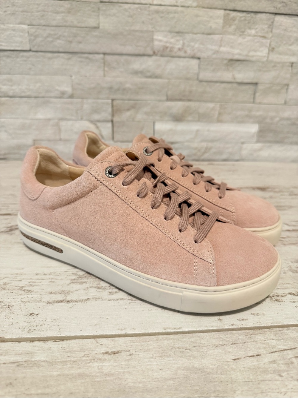 Birkenstock Bend Women’s Light Pink Suede Lace Up Comfort Sneakers New - Picture 1 of 13